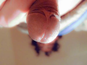 Mon gland vu de dessous| Ma queue branlée | Détails de mon sexe | Autoportrait | Ma bite, mon amie © David Noir